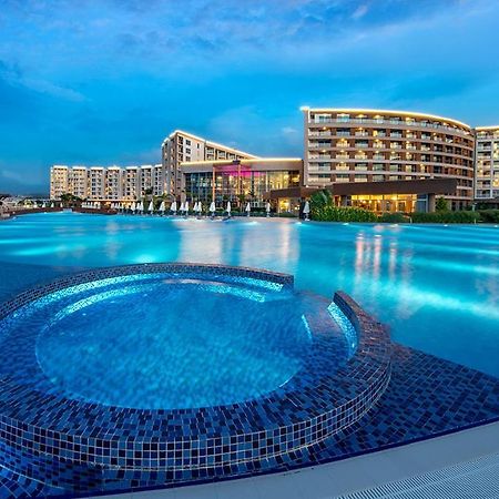 Elexus Hotel & Luxury Resort & Spa & Casino Northern Cyprus Bagian luar foto