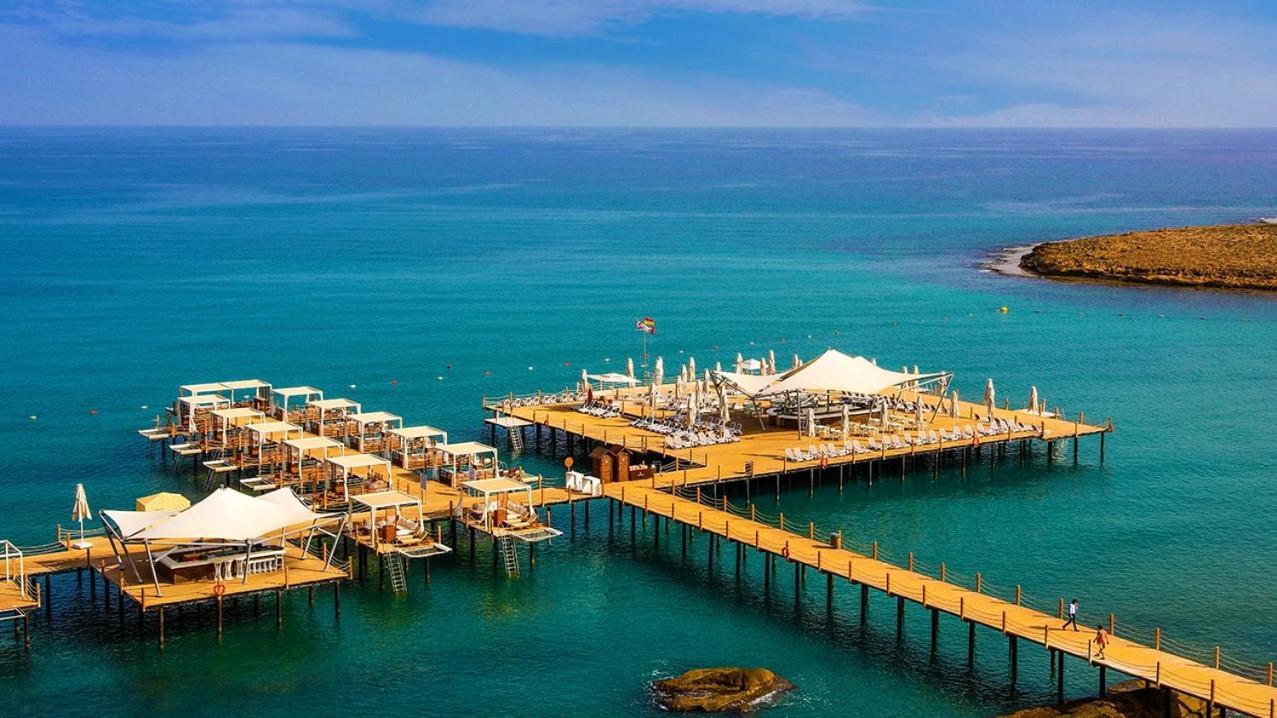 Elexus Hotel & Luxury Resort & Spa & Casino Northern Cyprus Bagian luar foto