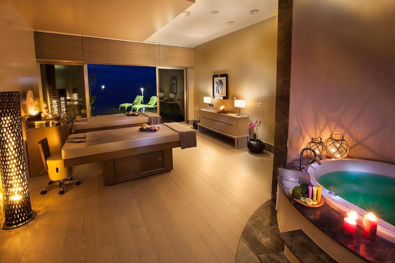 Elexus Hotel & Luxury Resort & Spa & Casino Northern Cyprus Bagian luar foto