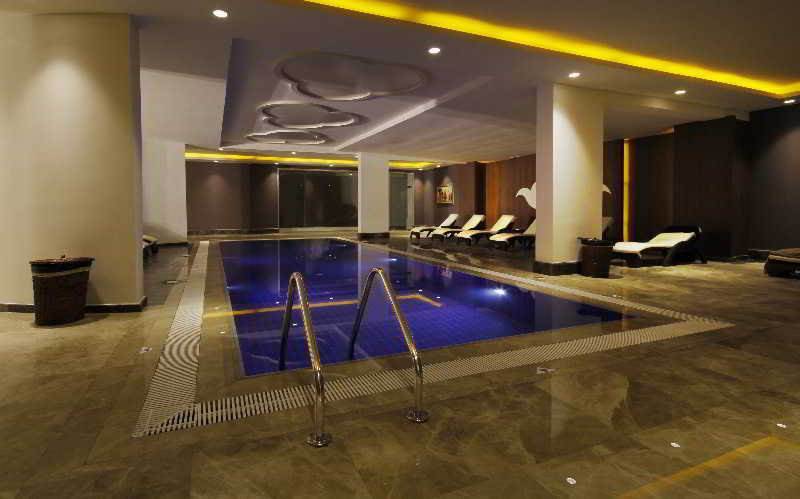 Elexus Hotel & Luxury Resort & Spa & Casino Northern Cyprus Bagian luar foto